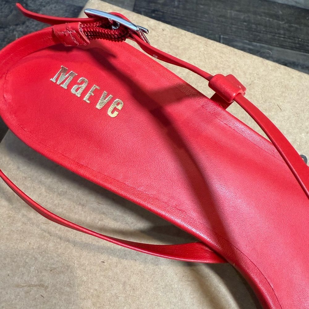 NIB Anthropologie Maeve Red Asymmetrical Buckle Kitten‎ Heels- 9 - Picture 4 of 8